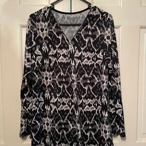 Sharon Max Gray Patterned Garment